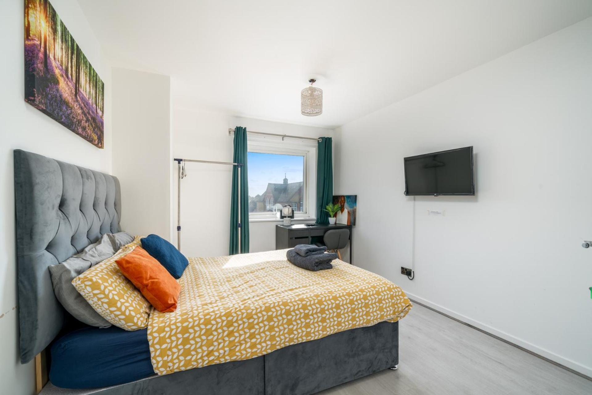 Private Room In London Enfield With Parking Zewnętrze zdjęcie