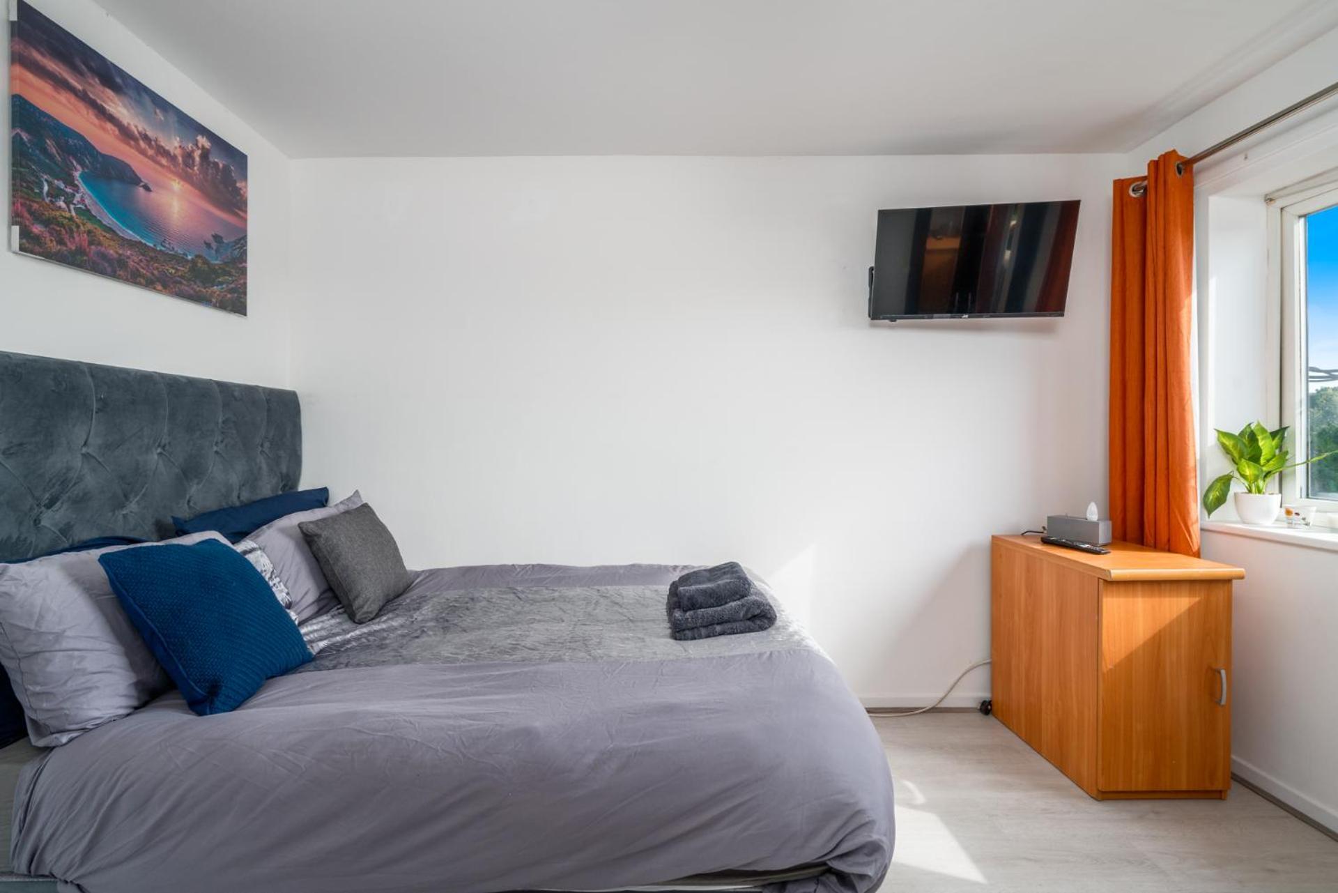 Private Room In London Enfield With Parking Zewnętrze zdjęcie